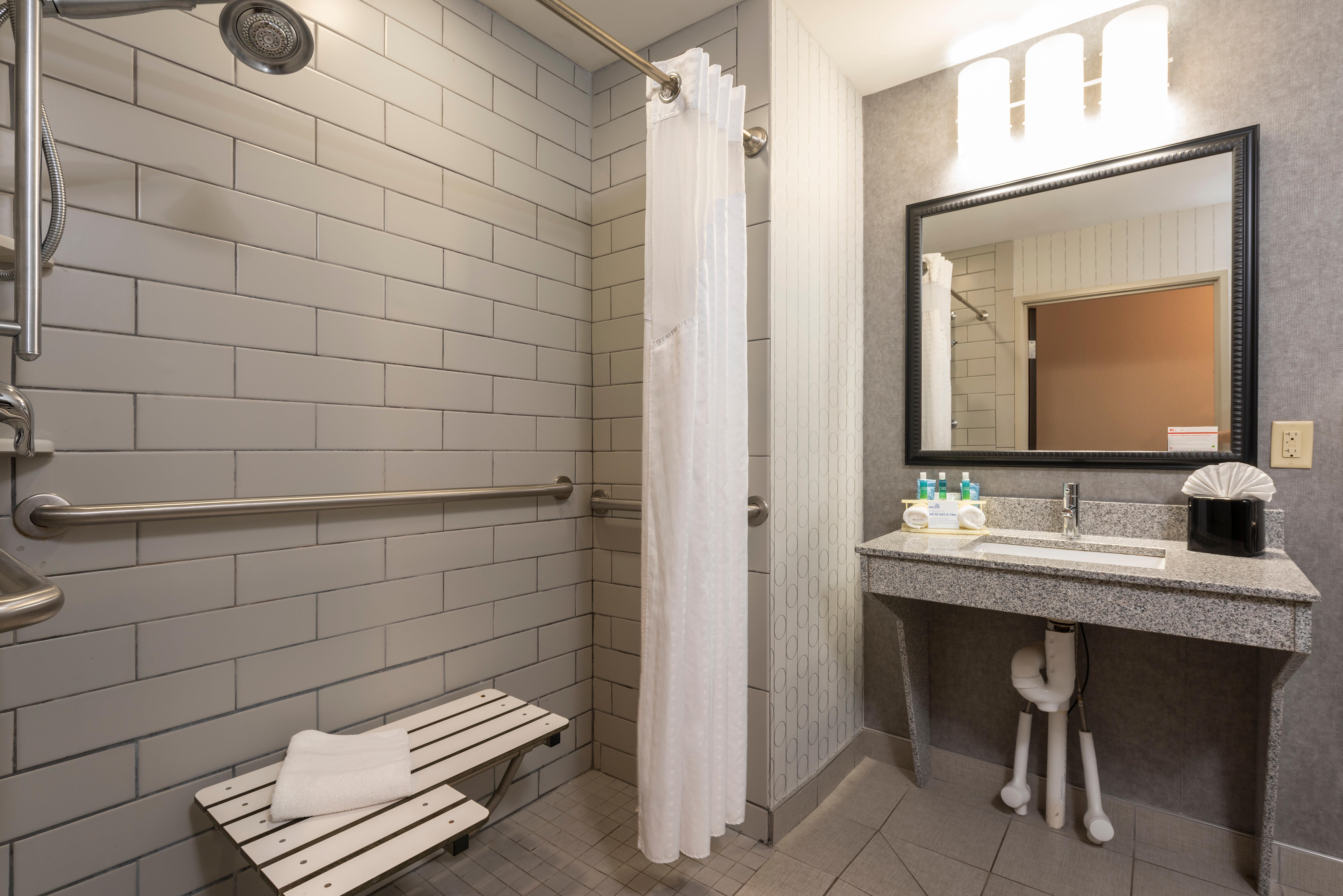 Holiday Inn Express & Suites Columbus - Polaris, An Ihg Hotel Dış mekan fotoğraf