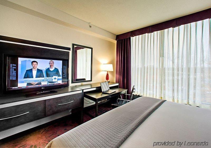 Holiday Inn Express & Suites Columbus - Polaris, An Ihg Hotel Oda fotoğraf