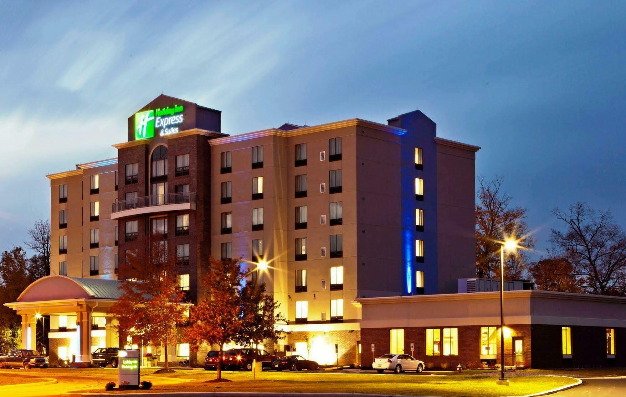 Holiday Inn Express & Suites Columbus - Polaris, An Ihg Hotel Dış mekan fotoğraf